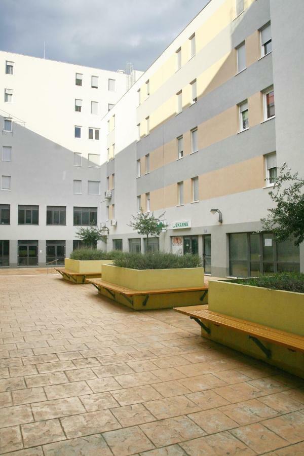 Apartmani Klisovic Σπλιτ Εξωτερικό φωτογραφία